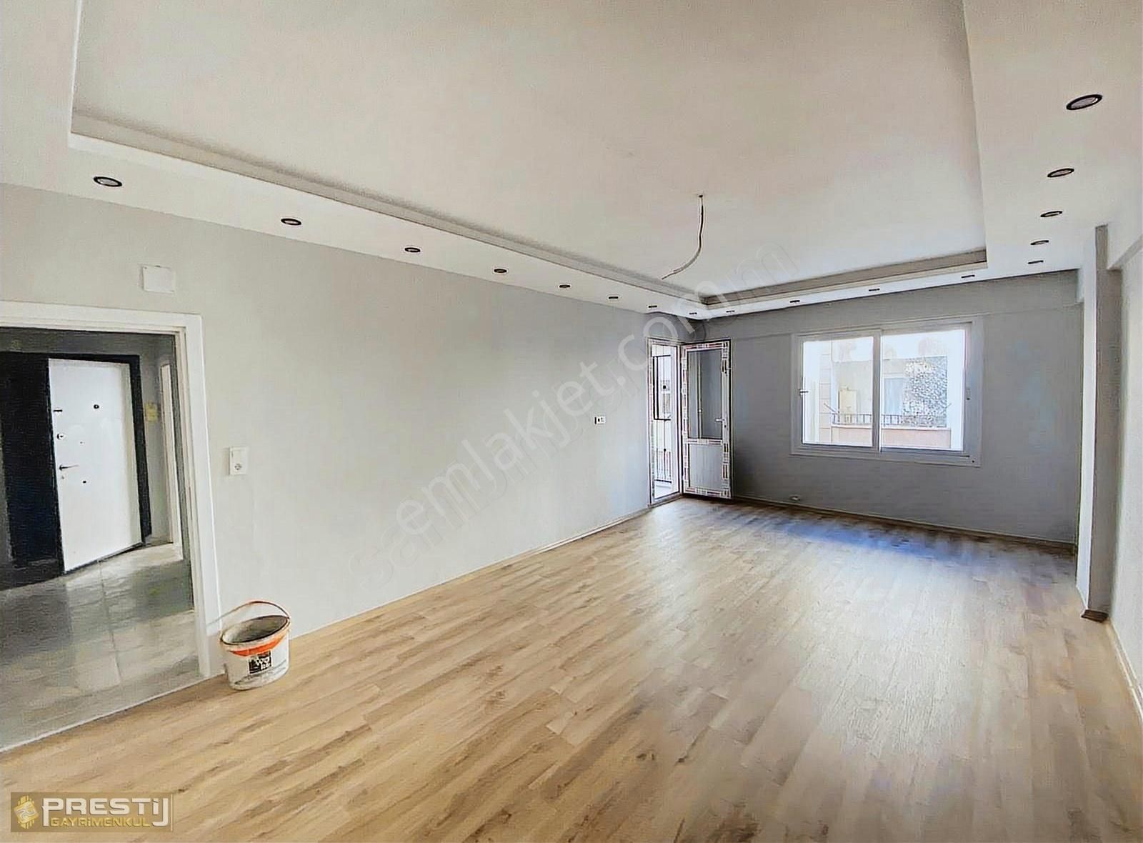 Prestij'den Palmiye'de Full Yapılı Anayola Ve Sahile Yakın 3+1