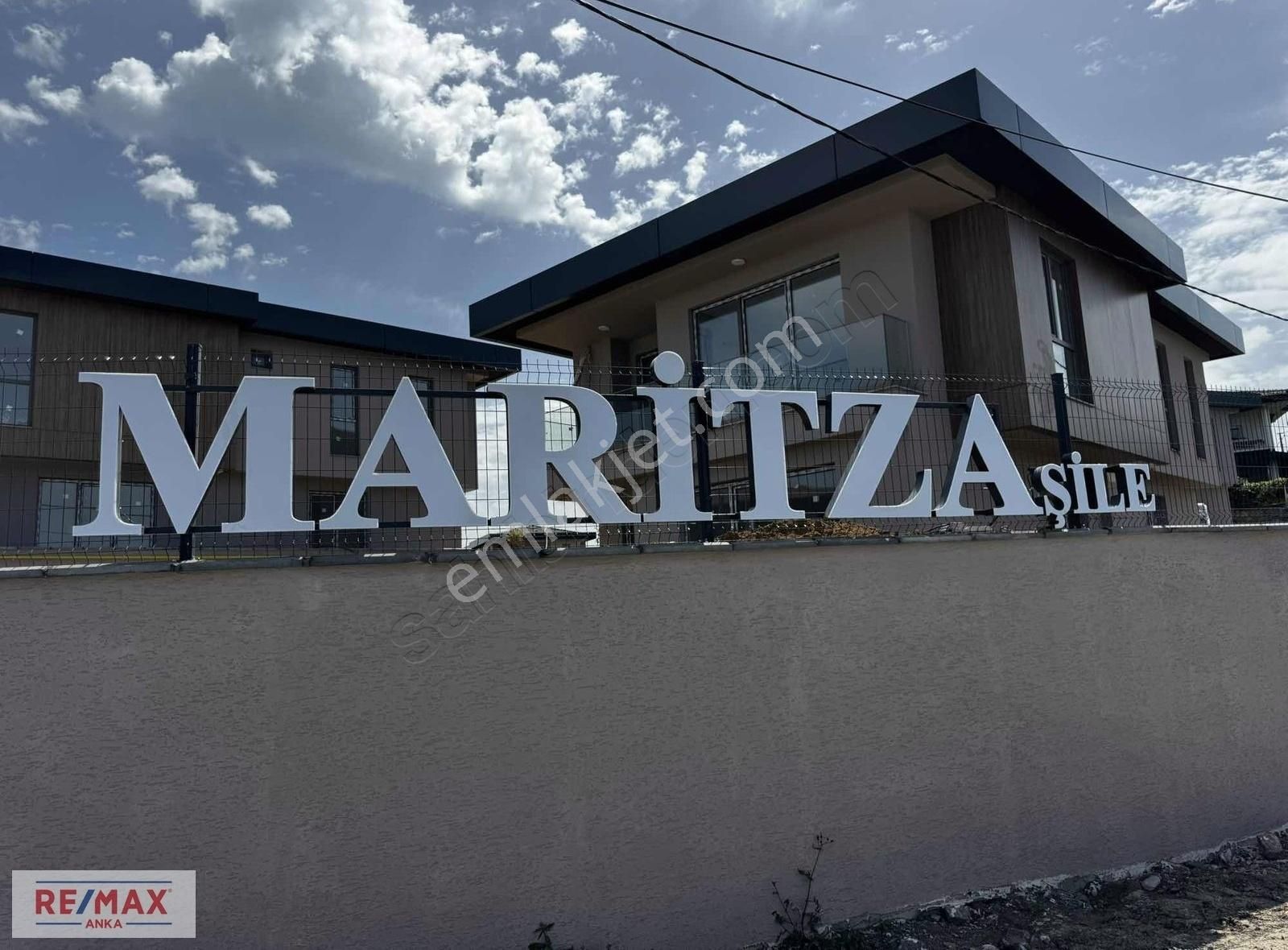 Remax Anka'dan Maritza Şile'de 5+1 Müstakil Villalar