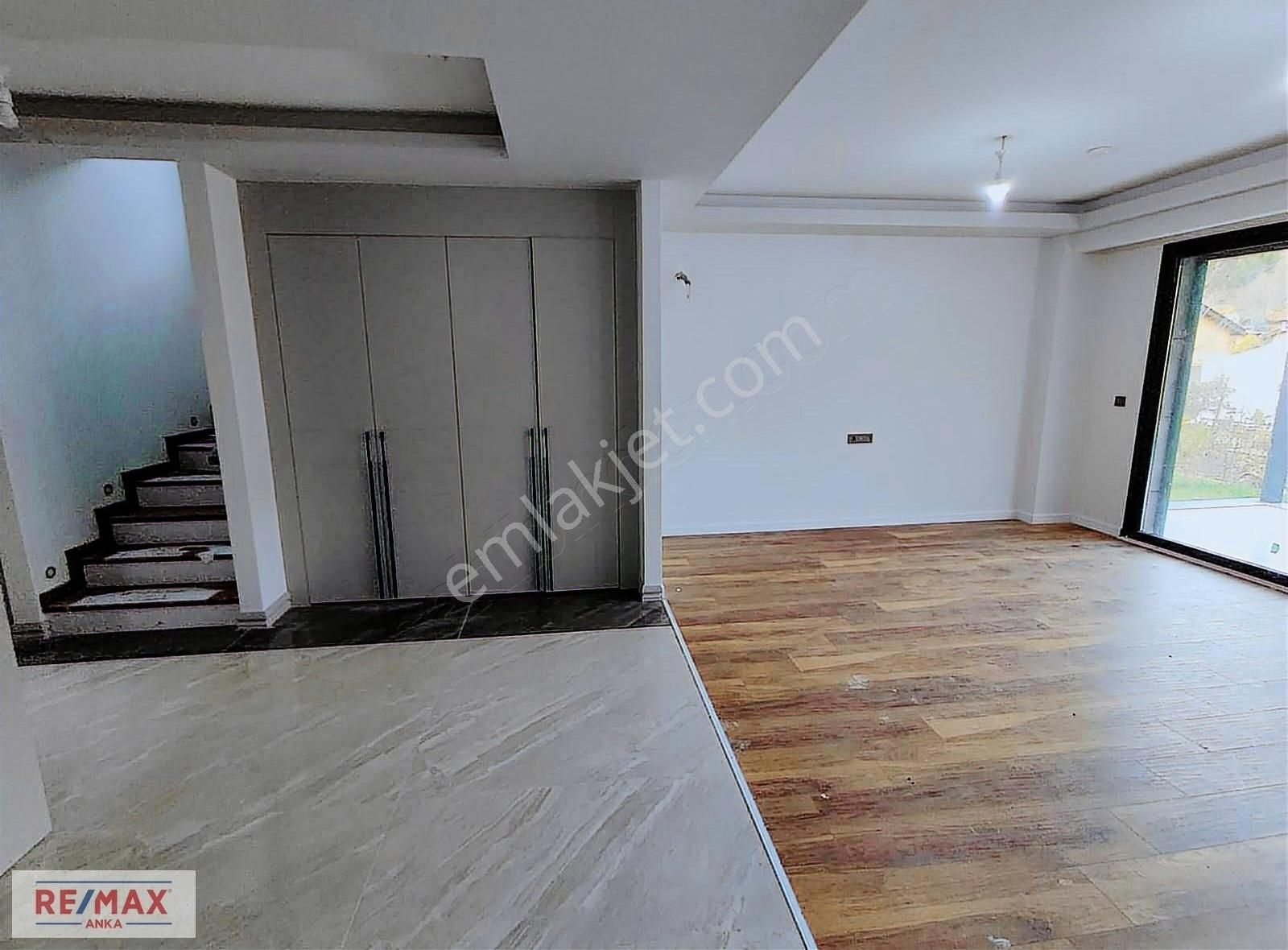 Remax Anka'dan Lanse'de A+ Müstakil Satılık 4+1 Dubleks Villa - Görsel 2