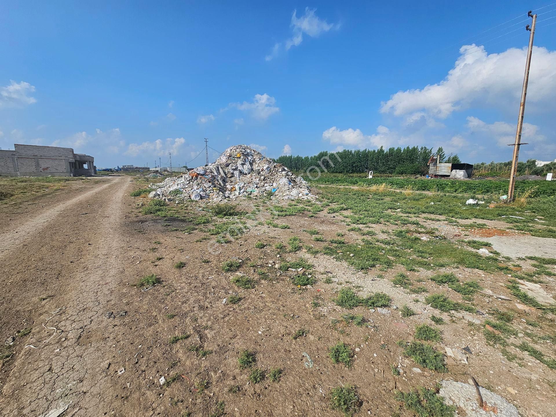 Seyhan Da Gülbahçesi Uçakalanı Mh 180 Mt Arsa Acil Satılık Pazarlık Payı Vardır - Görsel 4