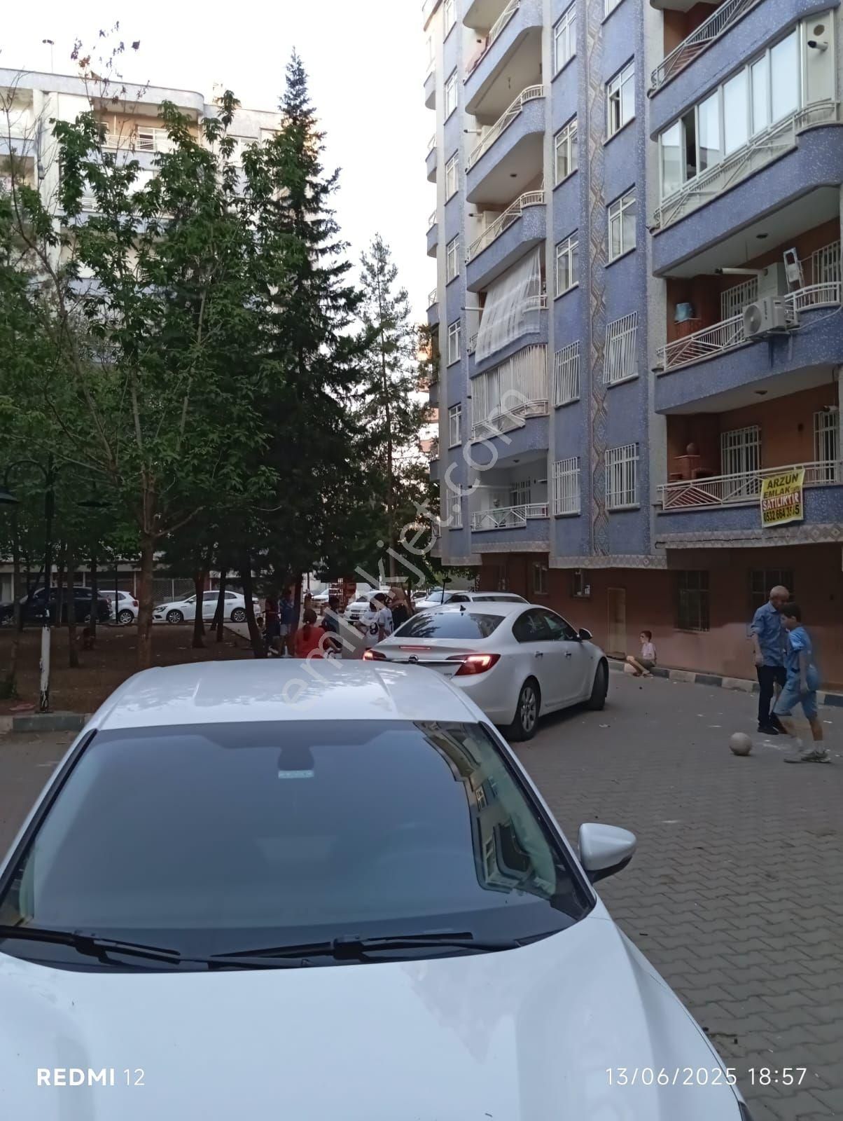 Satılık 3+1 Odalı Merkezi Konumda Uygun Fiyat