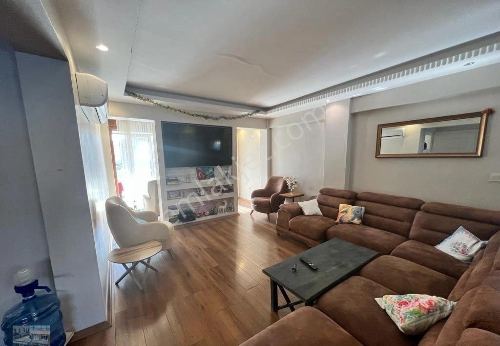 Balıkesir Ayvalık Camlık Ta Satılık Villa.denize Yakın - Görsel 4