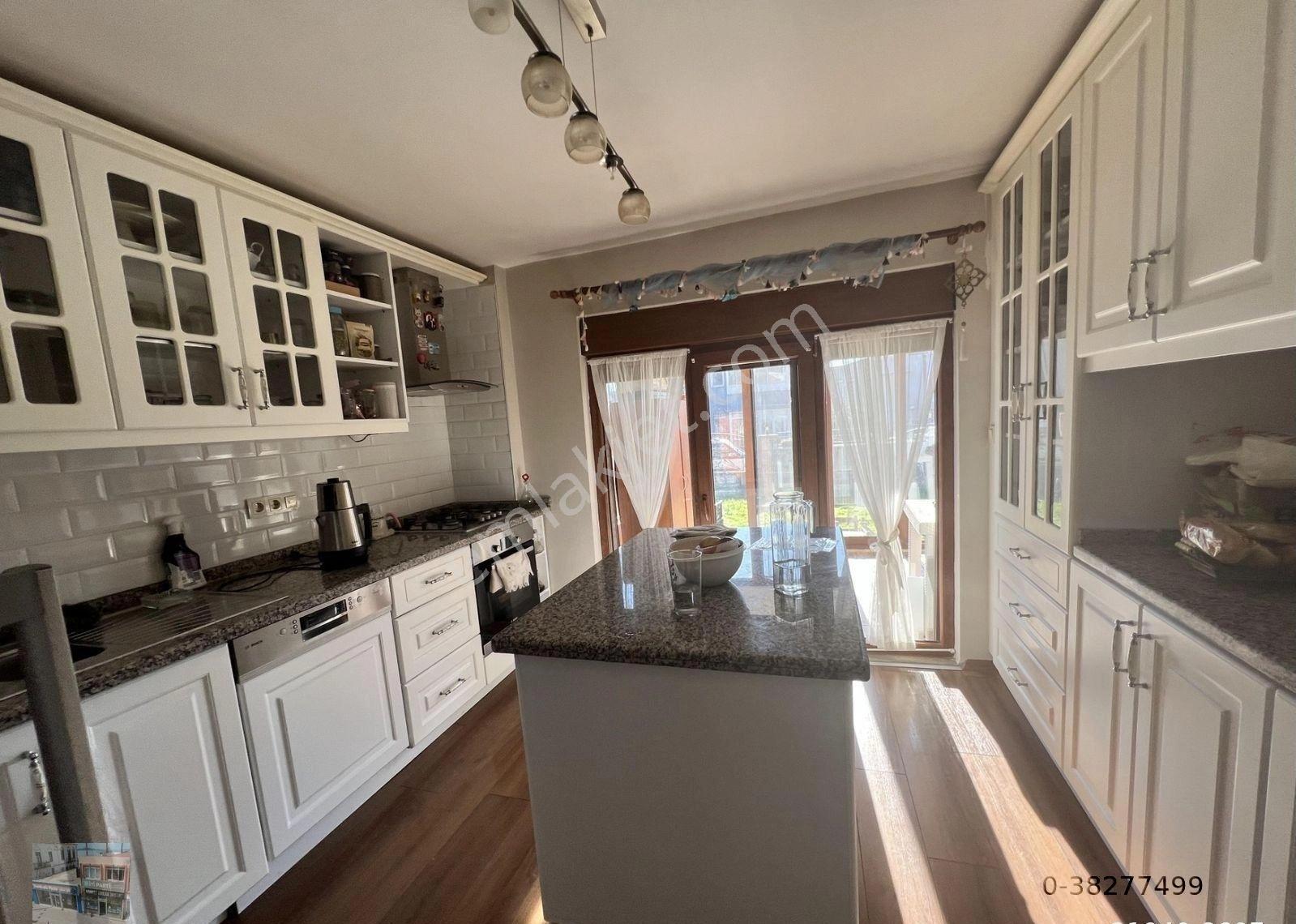 Balıkesir Ayvalık Camlık Ta Satılık Villa.denize Yakın - Görsel 10