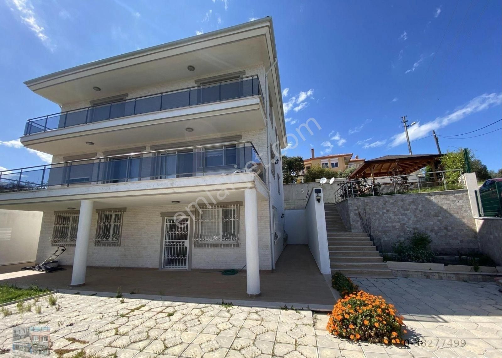 Balıkesir Ayvalık Cunda Da Satılık Muhtesem Villa.deniz Manzaralı