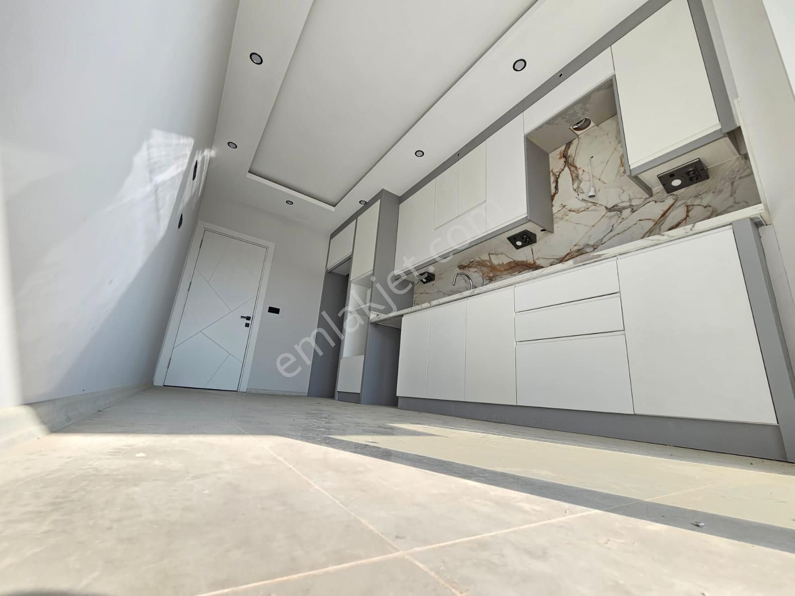 Denizli Hallaçlar'da 3+1 160 M2 Muhteşem Konumda Satılık Fırsat Lüks Daire