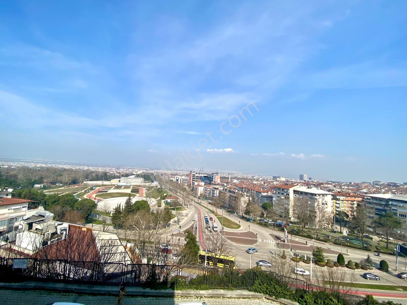 Osmangazi Muradiye’de Bursa Manzaralı 3+1 Ara Kat Daire