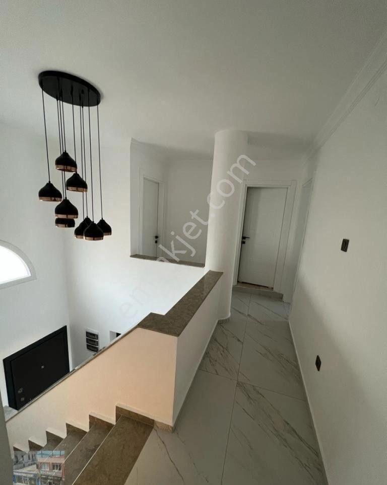 Balıkesir Ayvalık Sarımsaklı Da Satılık Villa.denize Sıfır - Görsel 21