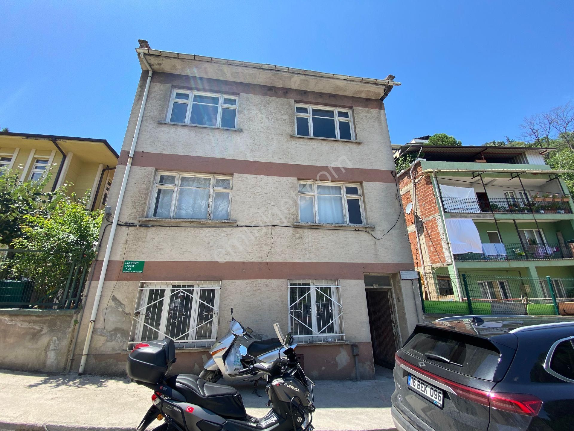 Osmangazi Hamzabey Mah. Üstünde Komple Bina + Bahçeli Müstakil Ev