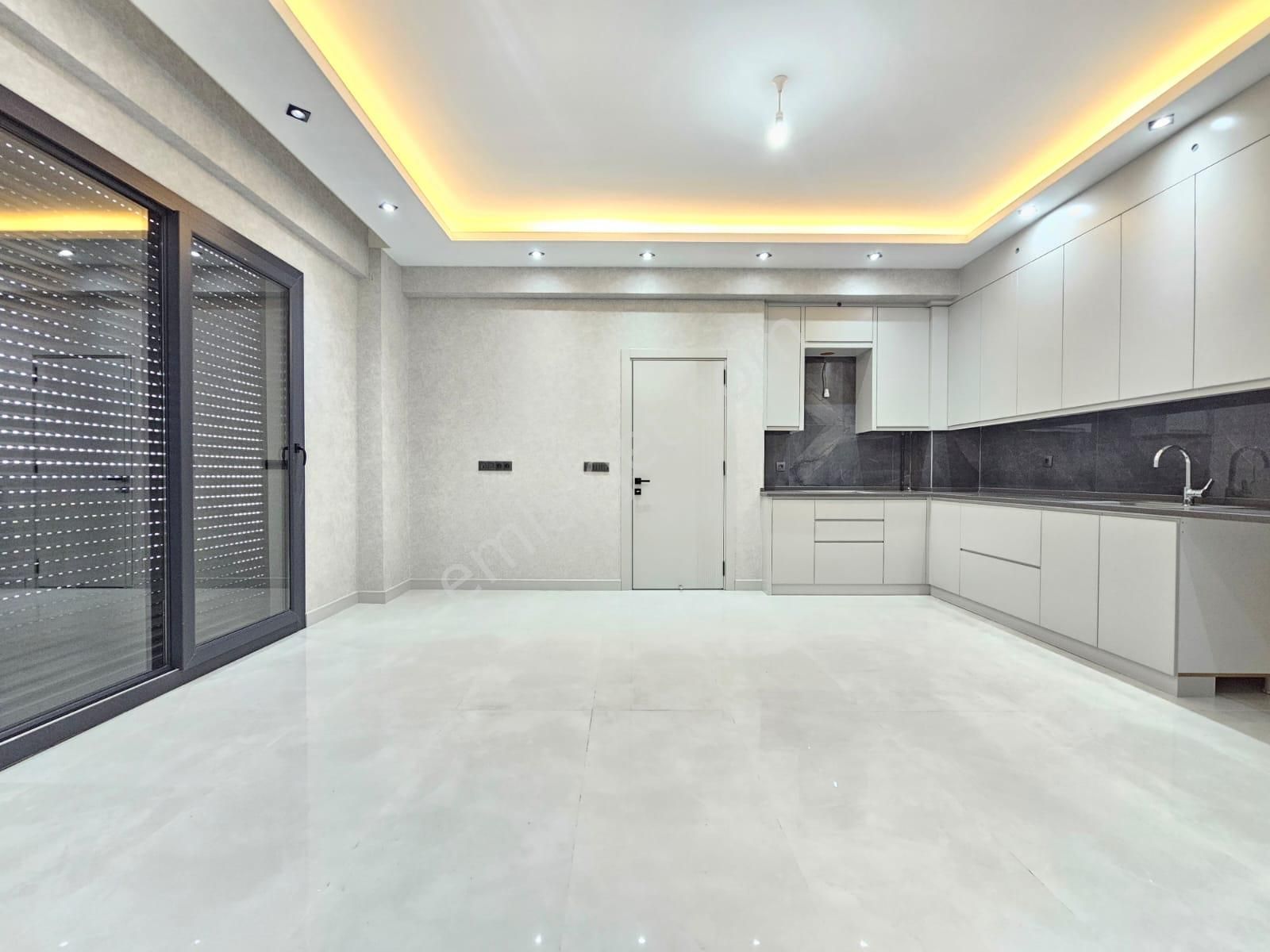 Denizli Karahasanlı'da 2+1 120 M2 Özel Satılık Son Lüks Arakat Daire