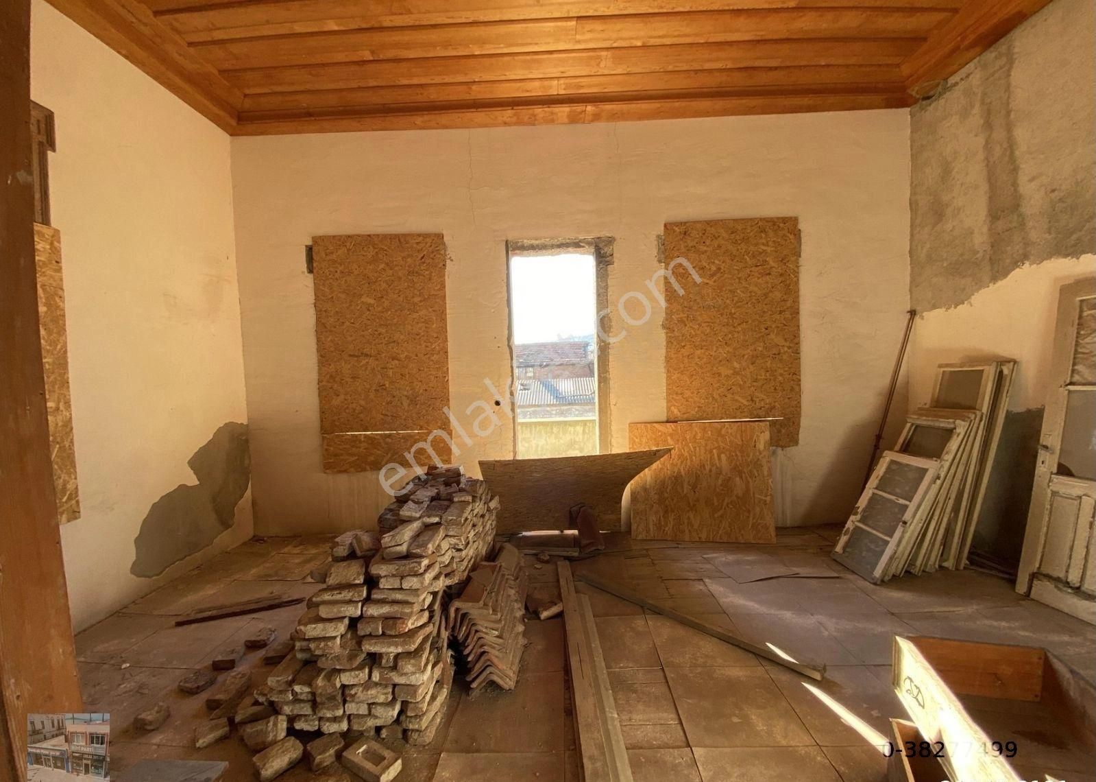 Ayvalık Ta Satılık Mustakil Ev.taş Bina. - Görsel 12