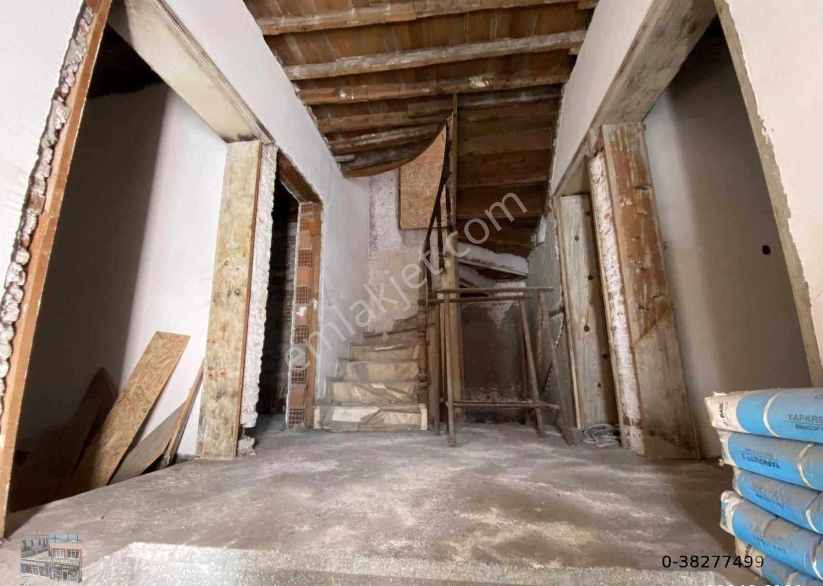 Ayvalık Ta Satılık Mustakil Ev.taş Bina. - Görsel 21