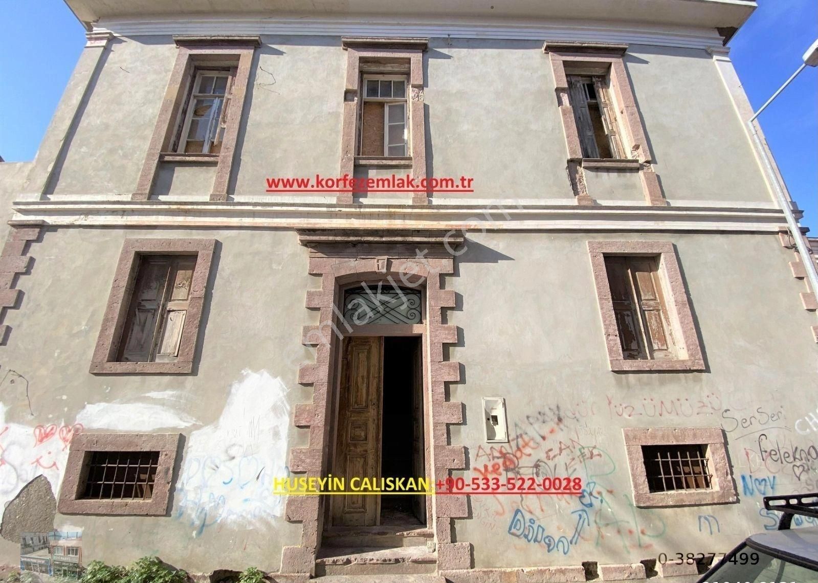 Ayvalık Ta Satılık Mustakil Ev.taş Bina. - Görsel 13