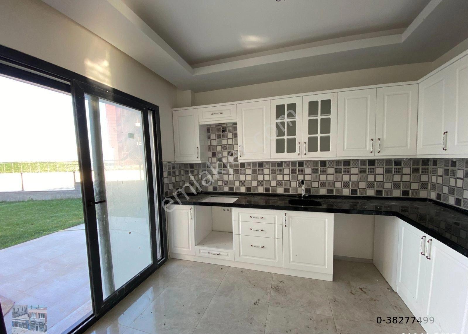 Balıkesir Burhaniye De Satılık Villa.denize Sıfır. - Görsel 27