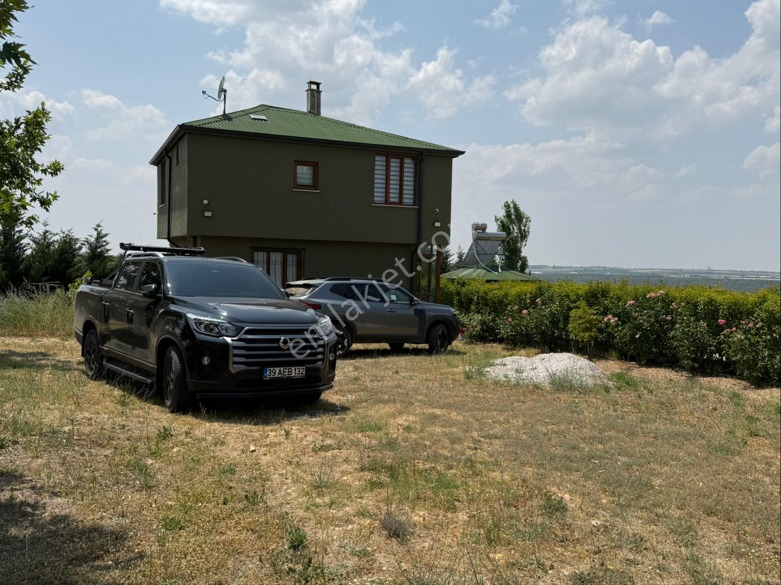 Kırklarelinde Muhteşem Bir Ceviz Çiftliği Ve Bağ,bahçe Özel Mülk