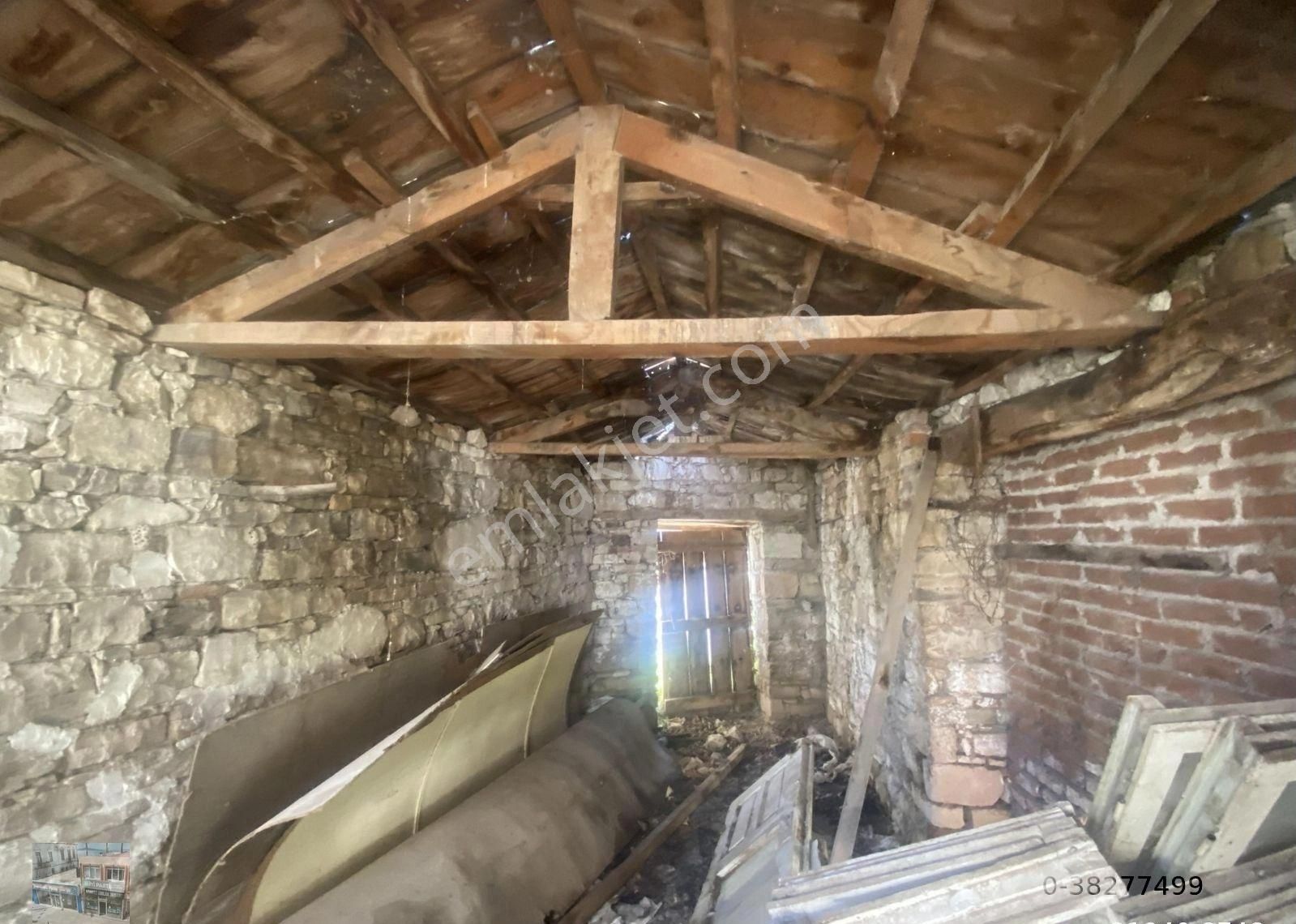 Balıkesir Ayvalık Mutlu Da Satılık Mustakil Ev.(taş Bina ). - Görsel 24