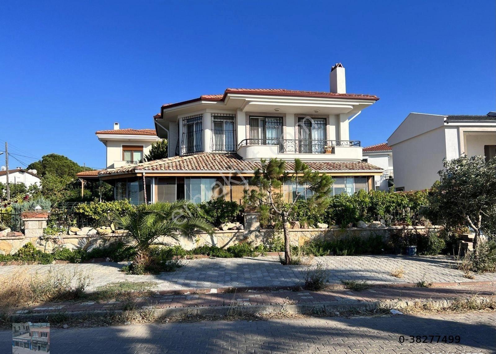 Balıkesir Ayvalık Ta Satılık Mukemmel Villa.denize Sıfır - Görsel 14