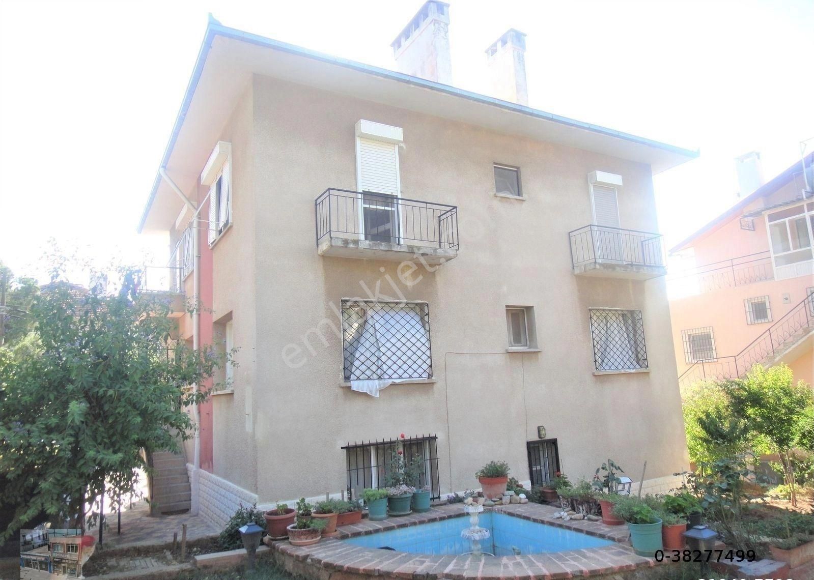 Balıkesir Ayvalık Camlık Ta Satılık Komple Bina - Görsel 2