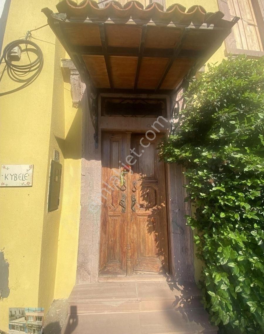 Balıkesir Ayvalık Cunda Da Satılık Mukemmel Taş Ev.geniş Bahceli - Görsel 7