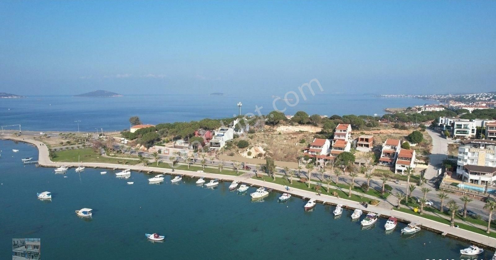 Balıkesir Ayvalık Ta Satılık 2000 Metre Kare Konut-turizm İmarlı Arsa