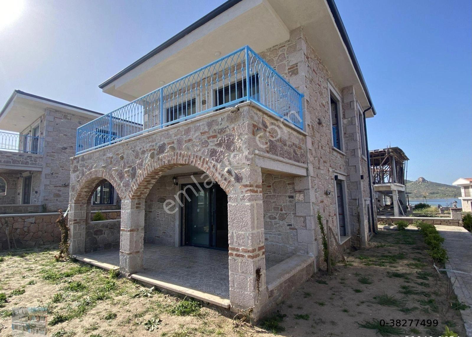 Balıkesir Ayvalık Cunda Da Satılık Muhtesem Villa.denize 50 Metre Mesafede - Görsel 18