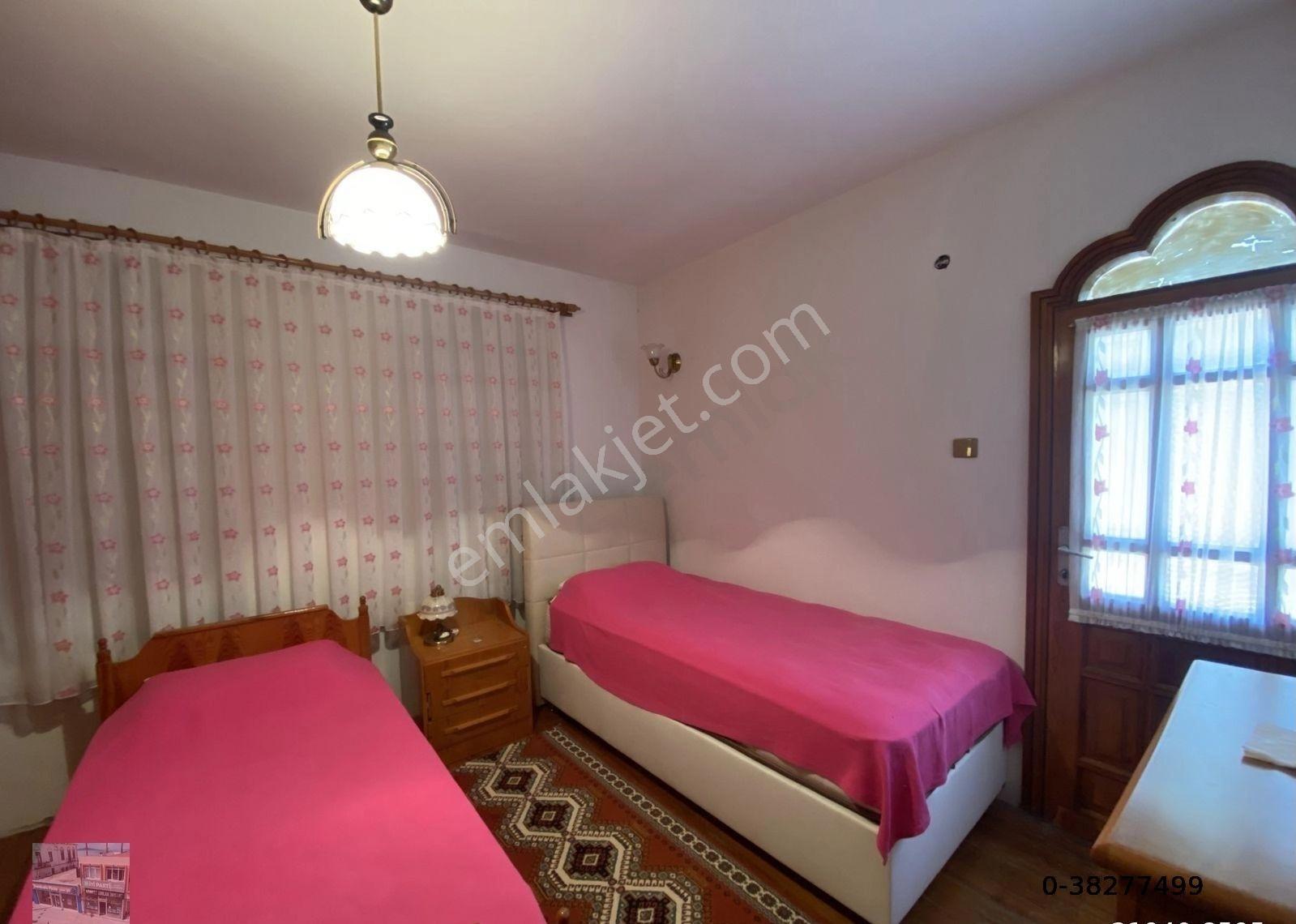 Ayvalık Altınova Da Satılık Villa.denize 90 Metre Mesafede - Görsel 14