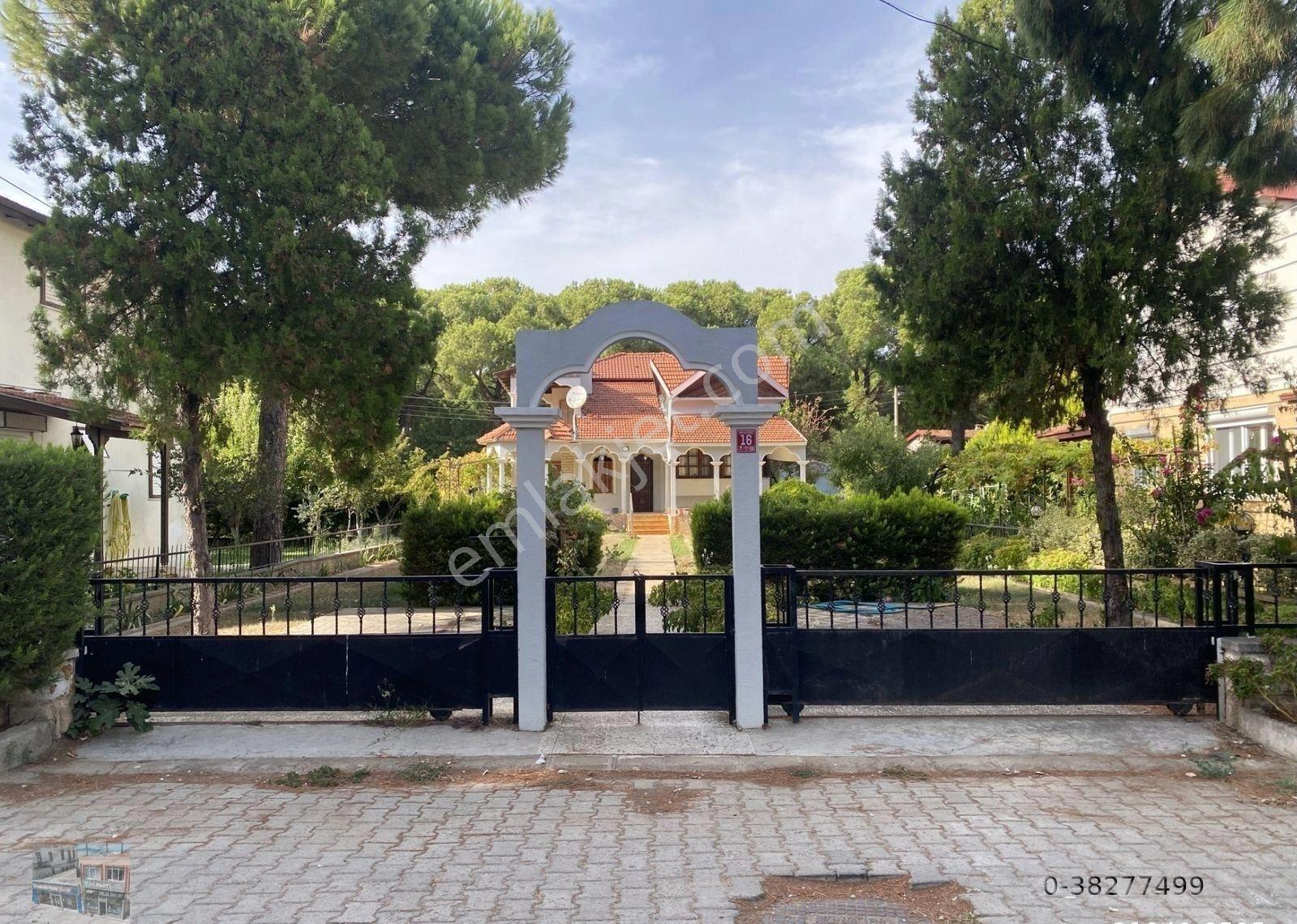 Ayvalık Altınova Da Satılık Villa.denize 90 Metre Mesafede - Görsel 15