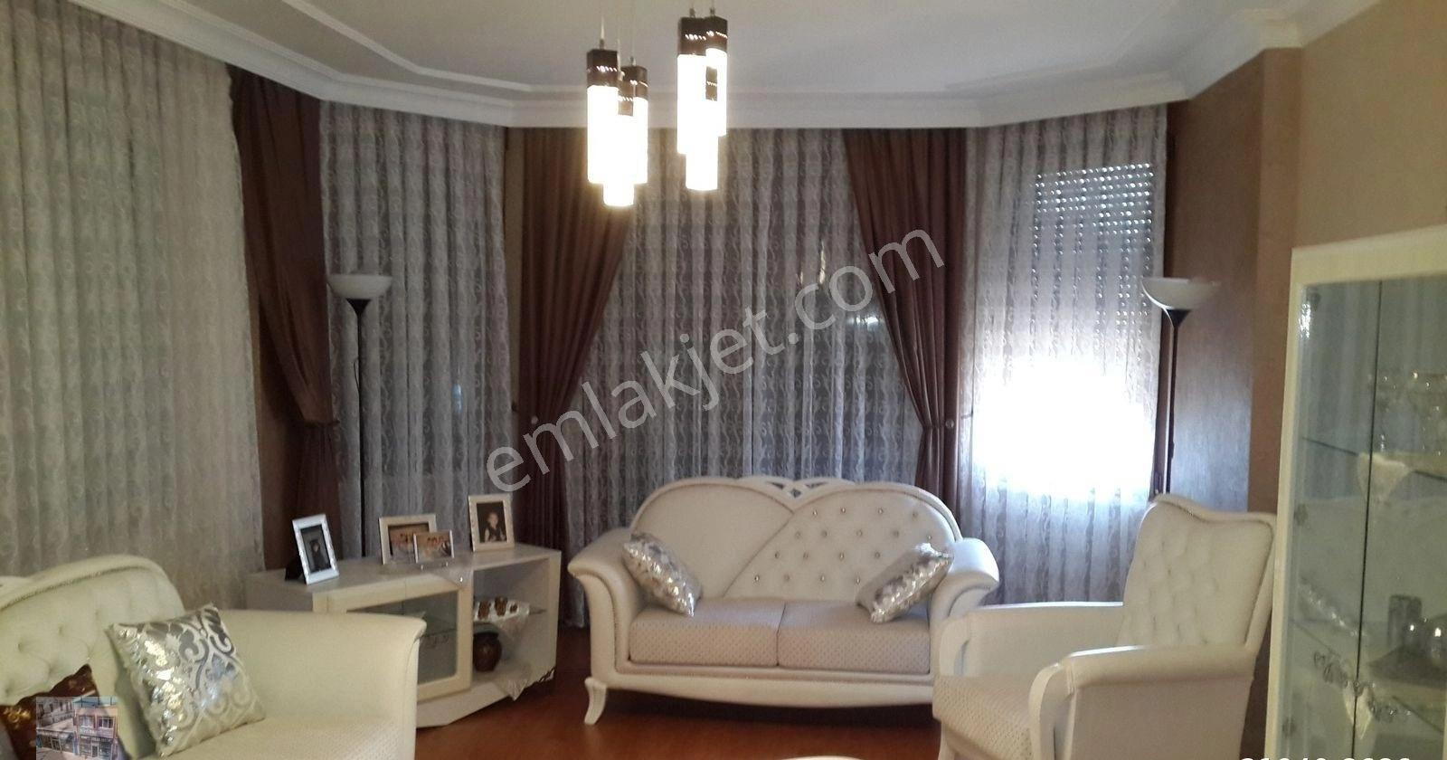 Ayvalikta Satilik Mukemmel Tripleks Villa.mustakildir - Görsel 12