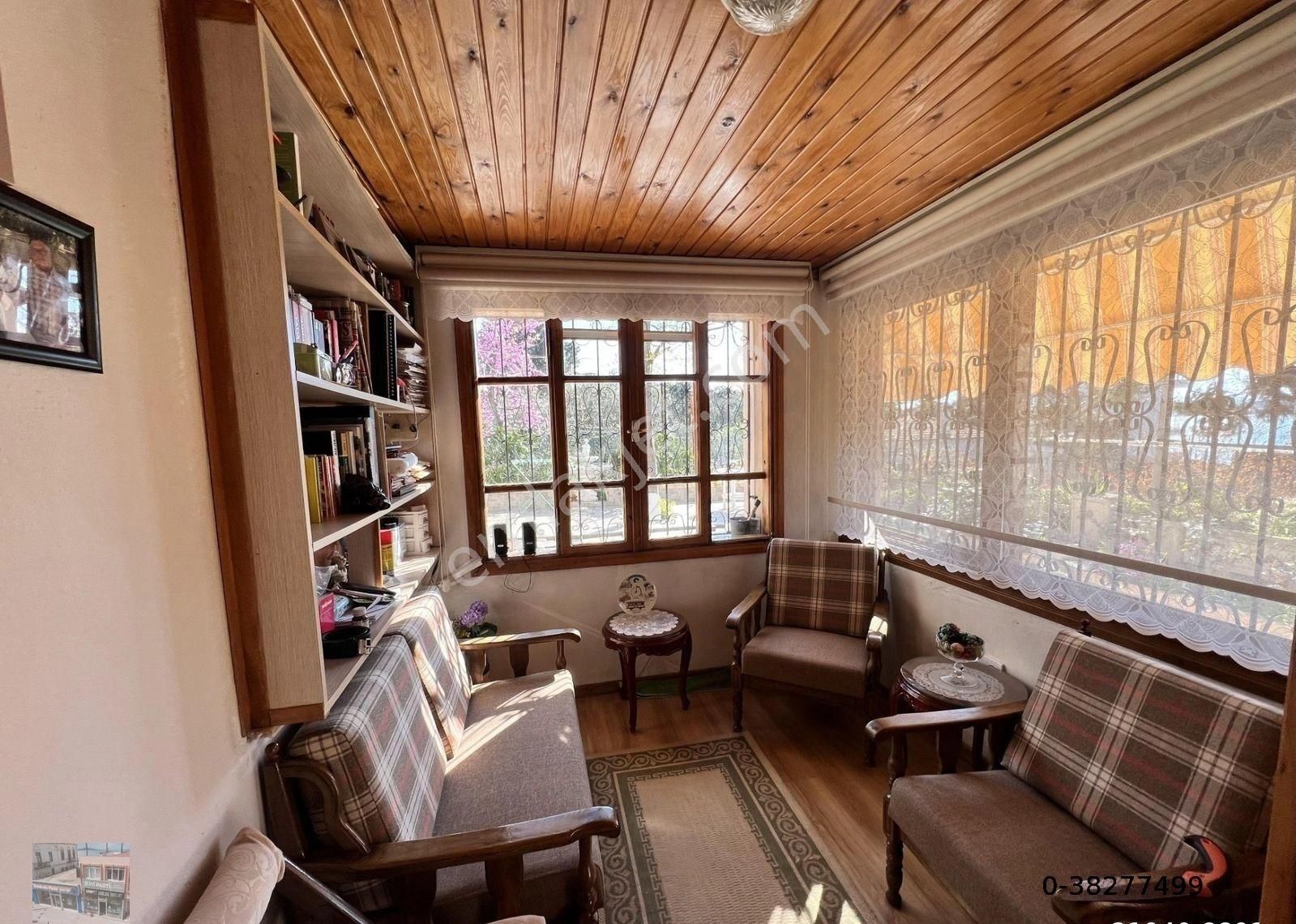 Balıkesir Ayvalık Camlık Ta Satılık Mustakil Ev.denize 90 Metre Mesafede - Görsel 14