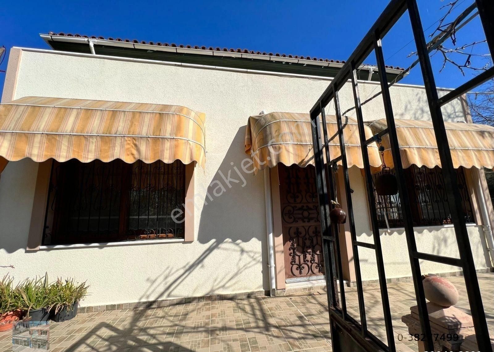 Balıkesir Ayvalık Camlık Ta Satılık Mustakil Ev.denize 90 Metre Mesafede - Görsel 19