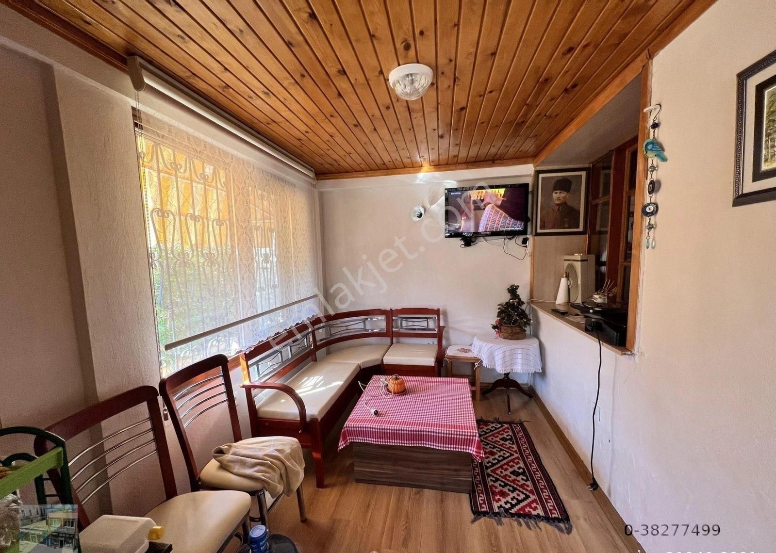 Balıkesir Ayvalık Camlık Ta Satılık Mustakil Ev.denize 90 Metre Mesafede - Görsel 11