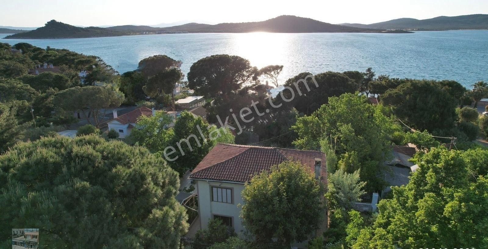 Balıkesir Ayvalık Camlık Ta Satılık Mustakil Ev.denize 90 Metre Mesafede - Görsel 31