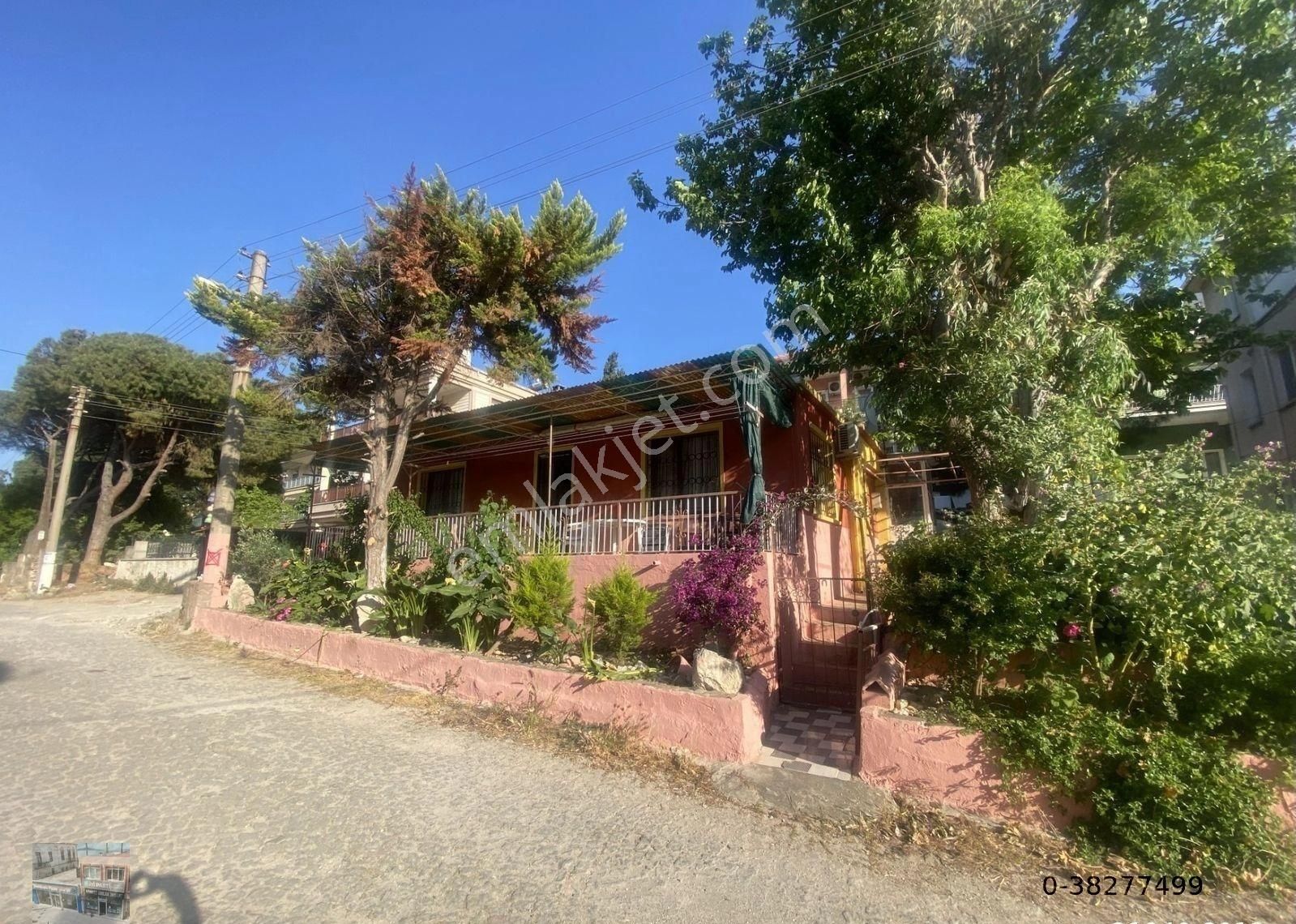 Ayvalık Camlık Sefa Da Satılık Tek Katlı Mustakil Ev. - Görsel 11