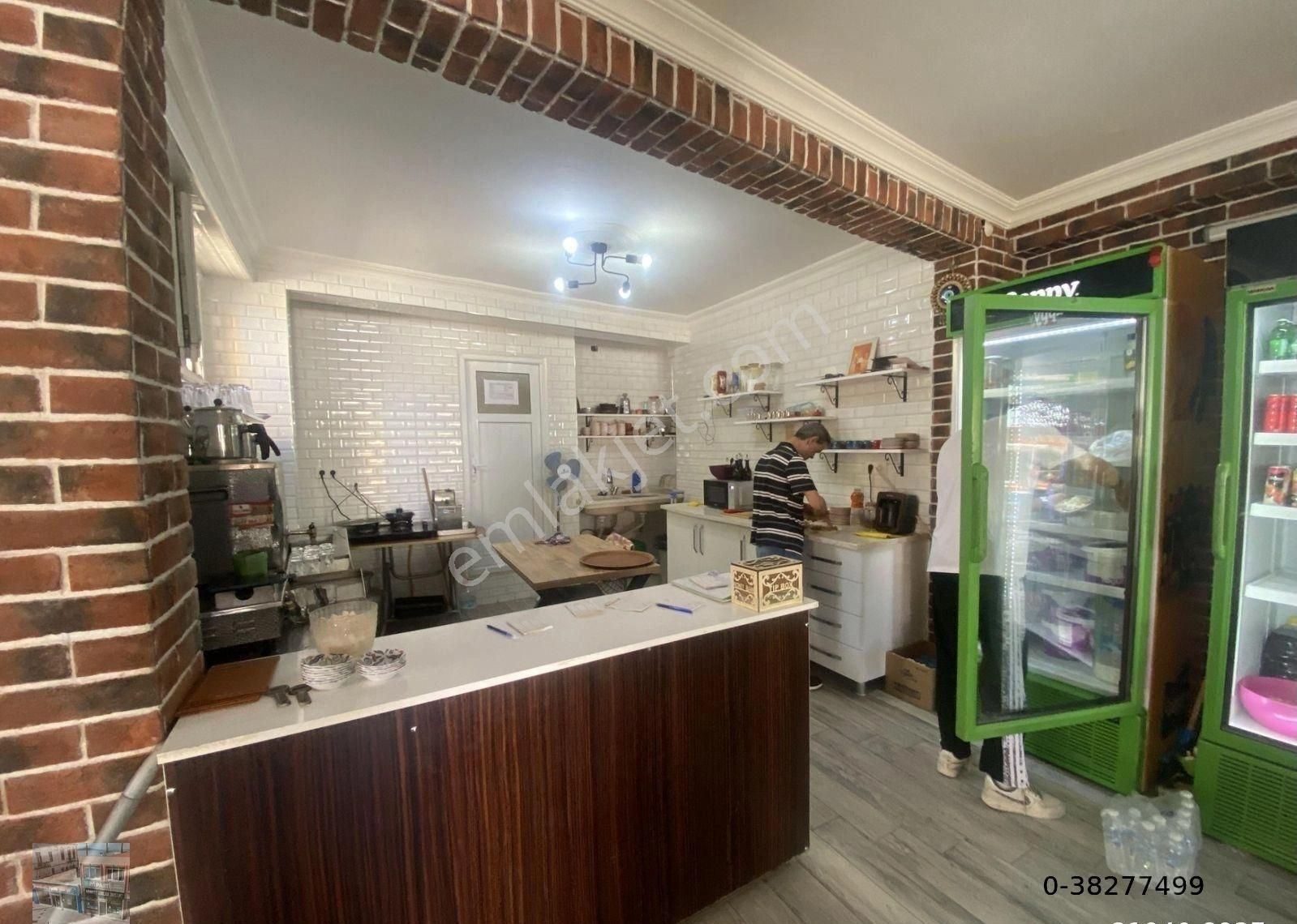 Balıkesir Ayvalık Kucukkoy Merkez De De Satılık Komple Bina - Görsel 11