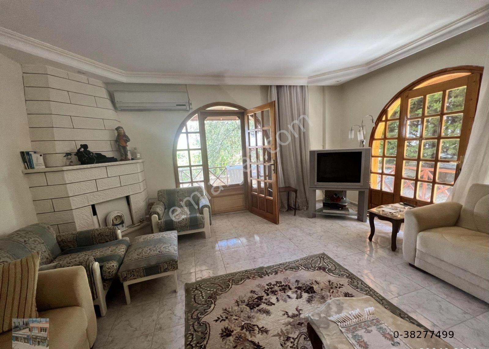 Balıkesir Ayvalık Sarımsaklı Da Satılık Villa.denize 90 Metre Mesafededir - Görsel 14