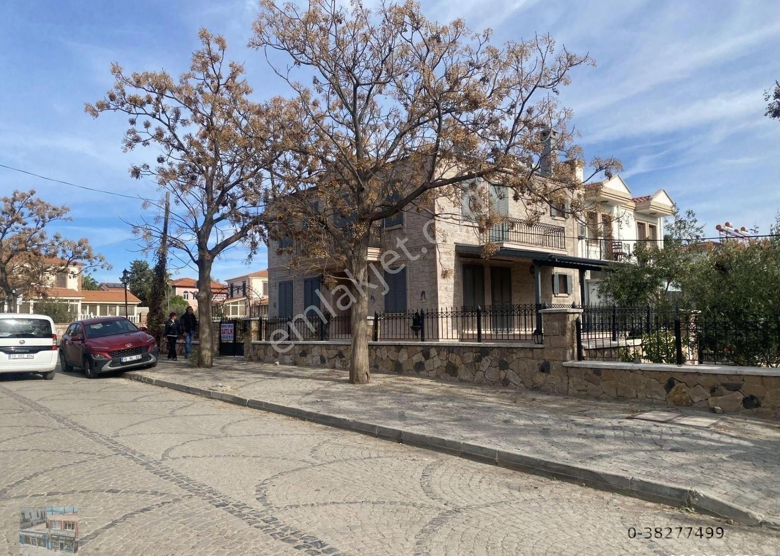 Balıkesir Ayvalık Cunda Da Satılık Muhtesem Ev.taş Bina - Görsel 5