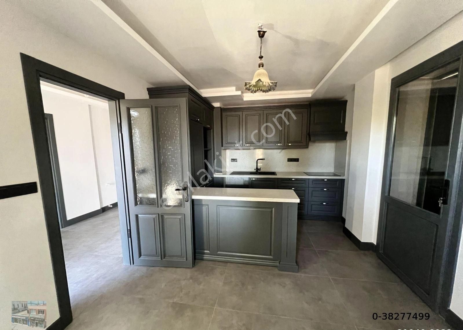 Balıkesir Ayvalık Cunda Da Satılık Muhtesem Ev.taş Bina - Görsel 7