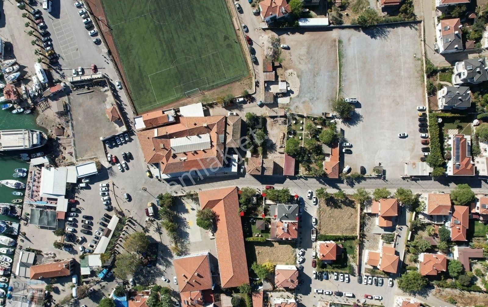 Balıkesir Ayvalık Cunda Da Satılık Muhtesem Ev.taş Bina - Görsel 12