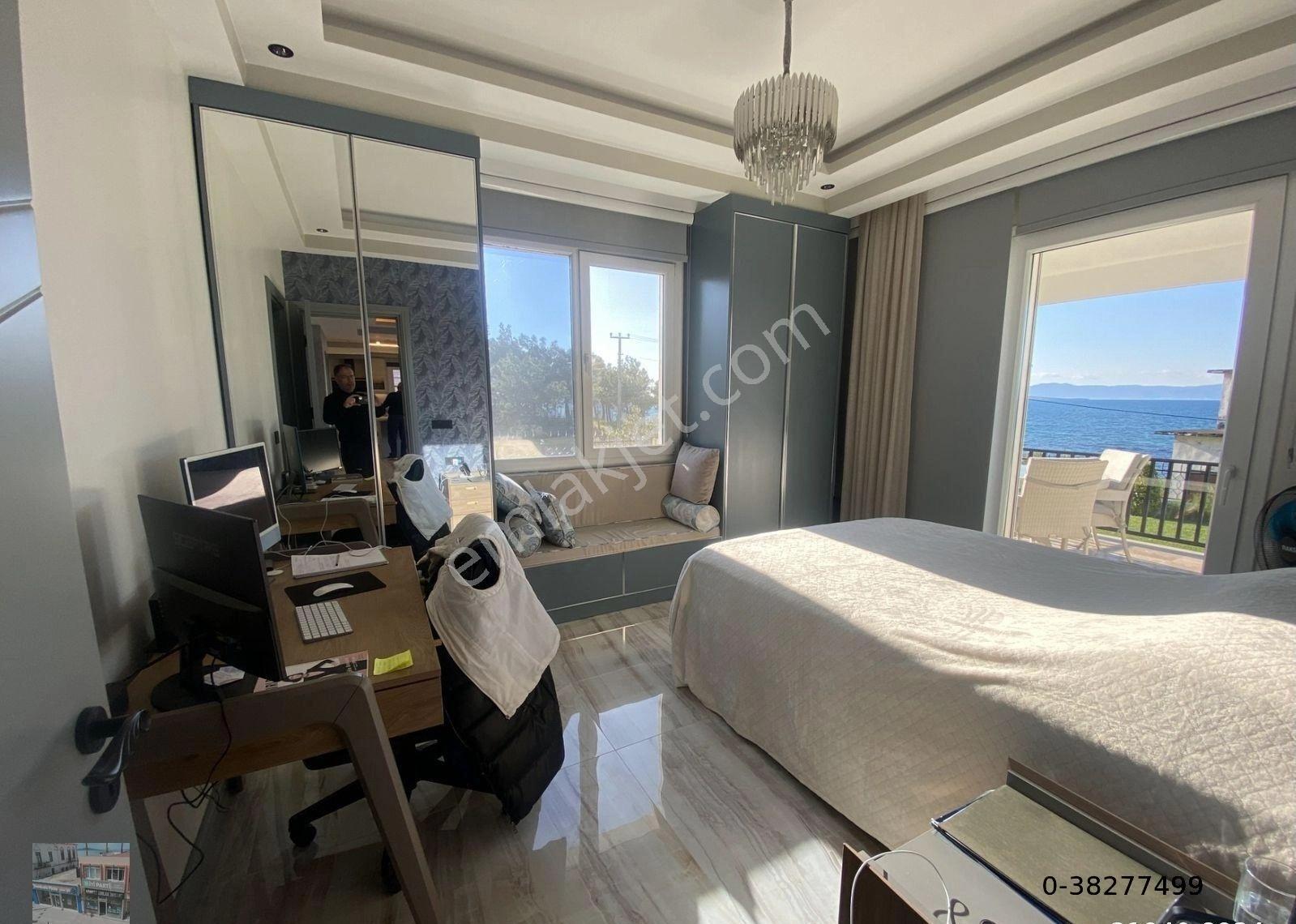 Balıkesir Ayvalık Ta Satılık Villa.denize Sıfır.arsa:750 Metre Karedir - Görsel 14