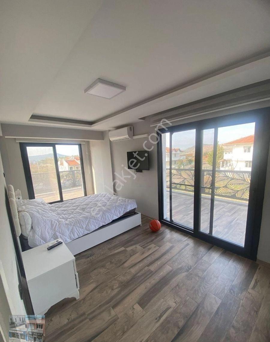 Balıkesir Ayvalık Sarımsaklı Da Satılık Muhtesem Villa - Görsel 9
