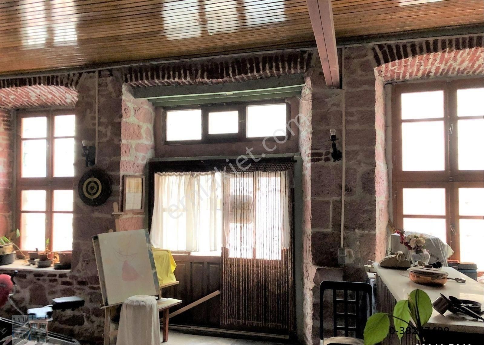 Balıkesir Ayvalık Ta Satılık Merkezde Mustakil Ev.taş Bina. - Görsel 18