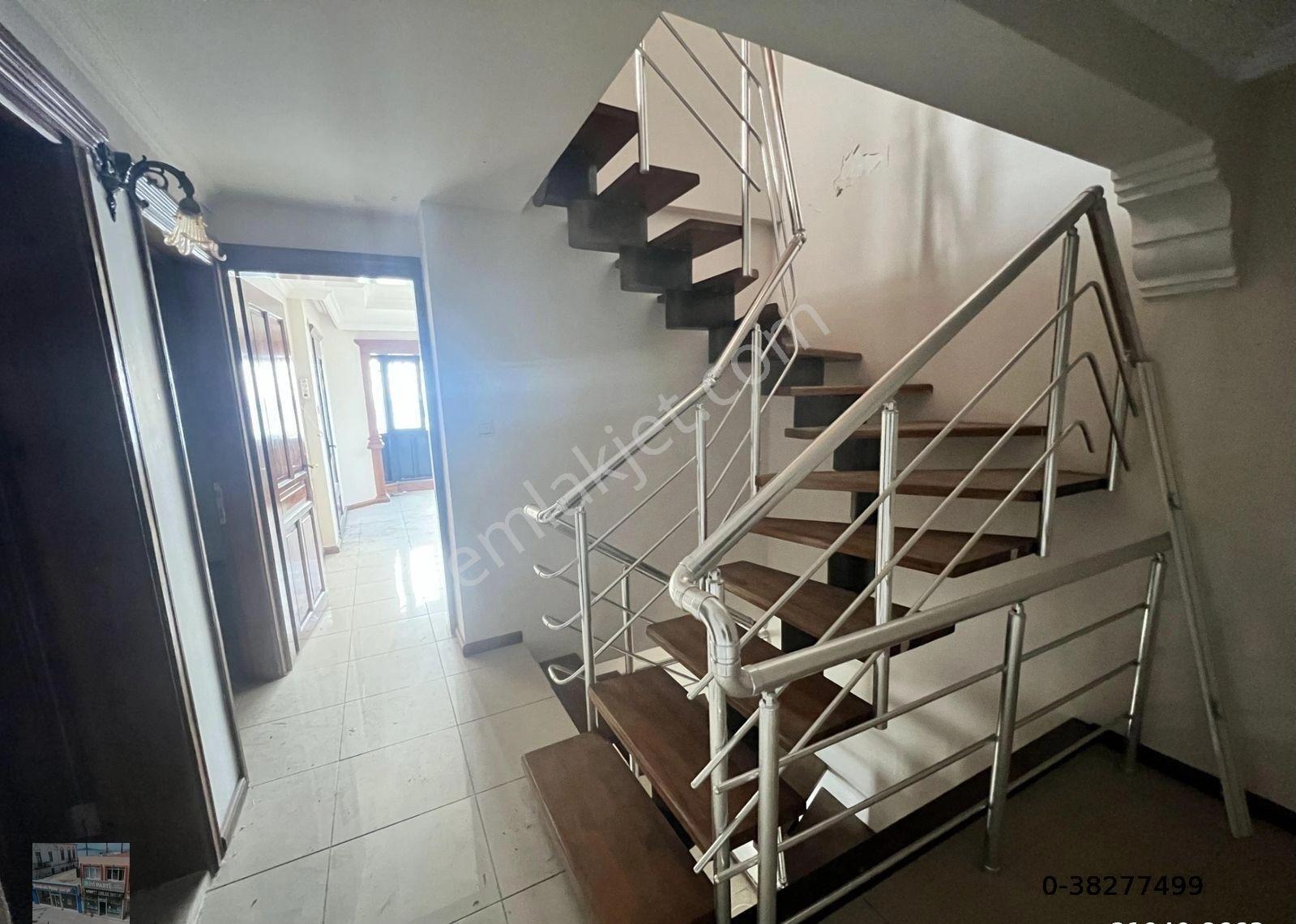 Balıkesir Ayvalık Sarımsaklı Da Satılık Villa.denize Sıfır - Görsel 14