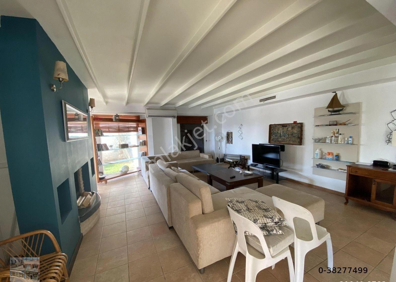 Balıkesir Ayvalık Sarımsaklı Da Satılık Muhtesem Villa.denize Sıfır - Görsel 17