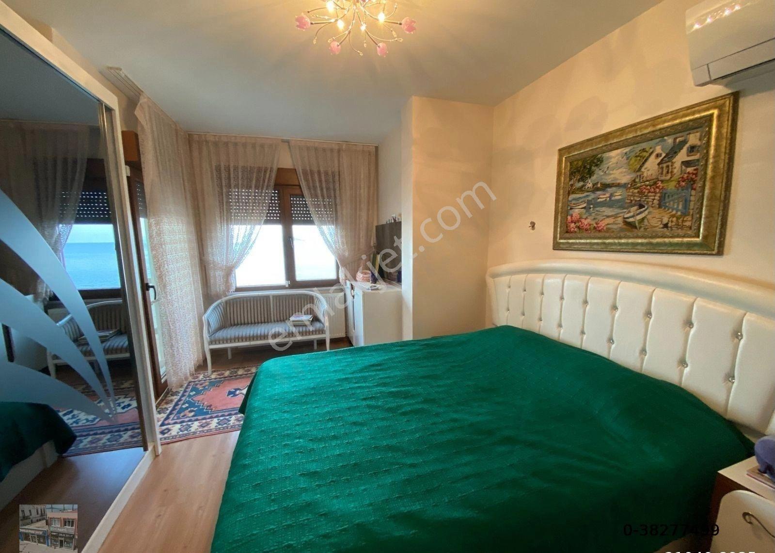 Balıkesir Ayvalık Ta Satılık Villa.denize Sıfır - Görsel 4