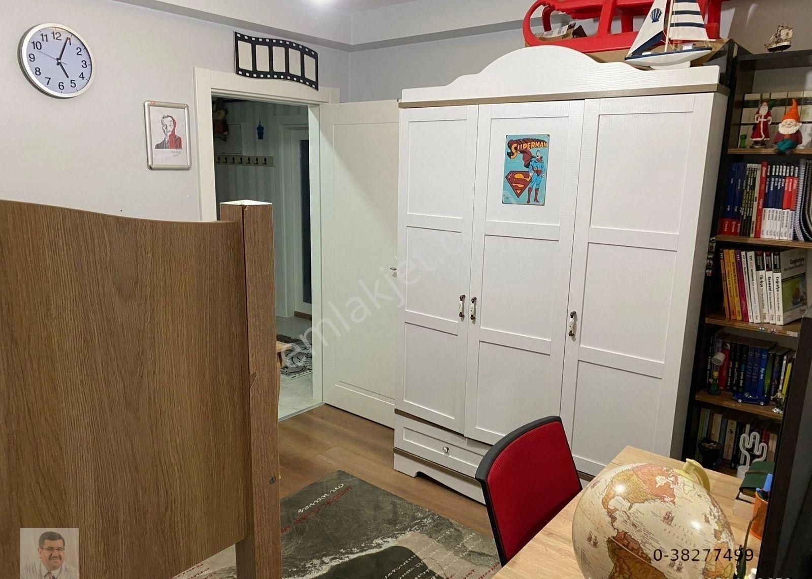 Van İpekyolu Hafiziye Mahalesi 'nde İlhami Çakırtaş Emlak A.ş'den Site İçi 3+1 Satılık Yeni Daire