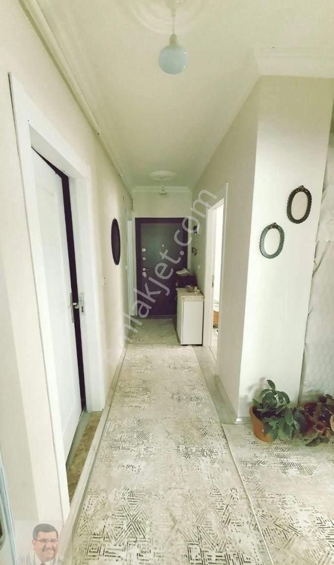 Van İpekyolu Halilağa Mahalesi'nde İlhami Çakırtaş Emlak A.ş'den Satılık 2+1 Daire