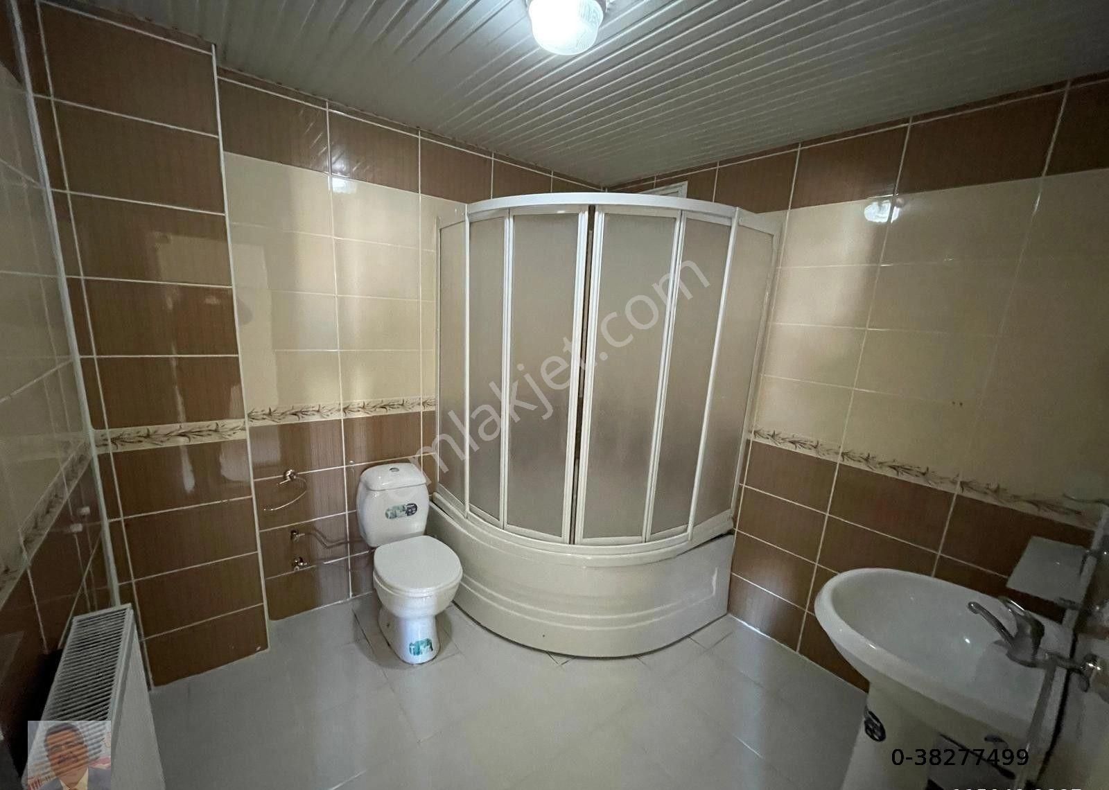 Alipaşa Mahallesinde 3+1 Site İçi Satılık Daire