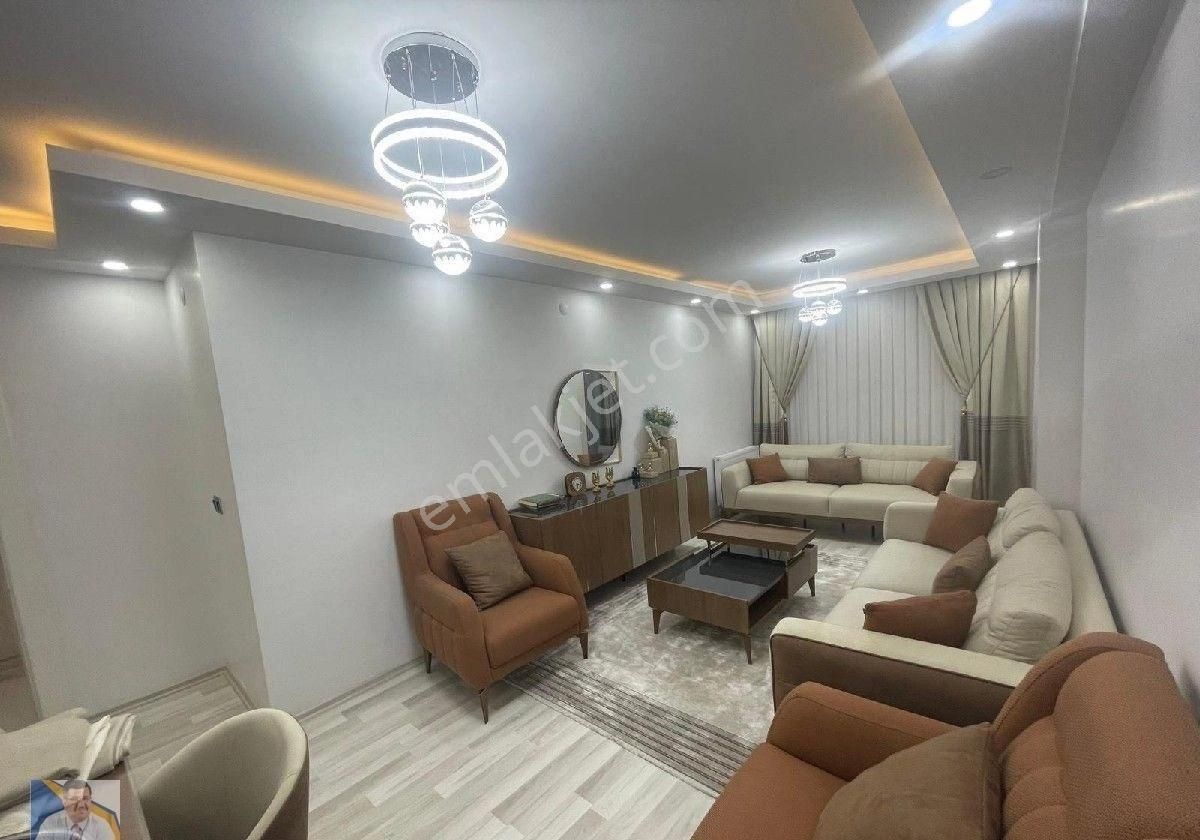 Halilağa Mahallesinde Satılık Yeni Yapı 3+1 Daire