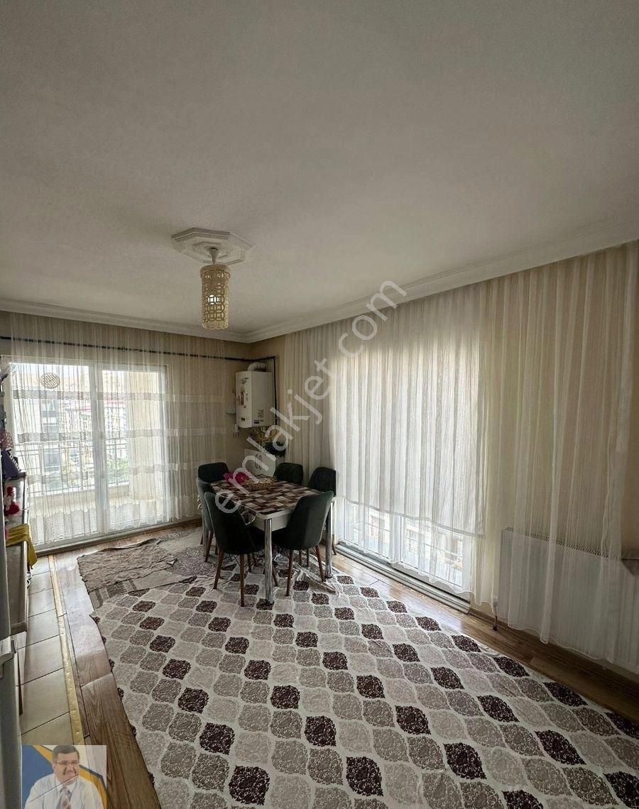 Bahçıvan Mahallesinde 4+1 Geniş Kullanışlı Satılık Daire