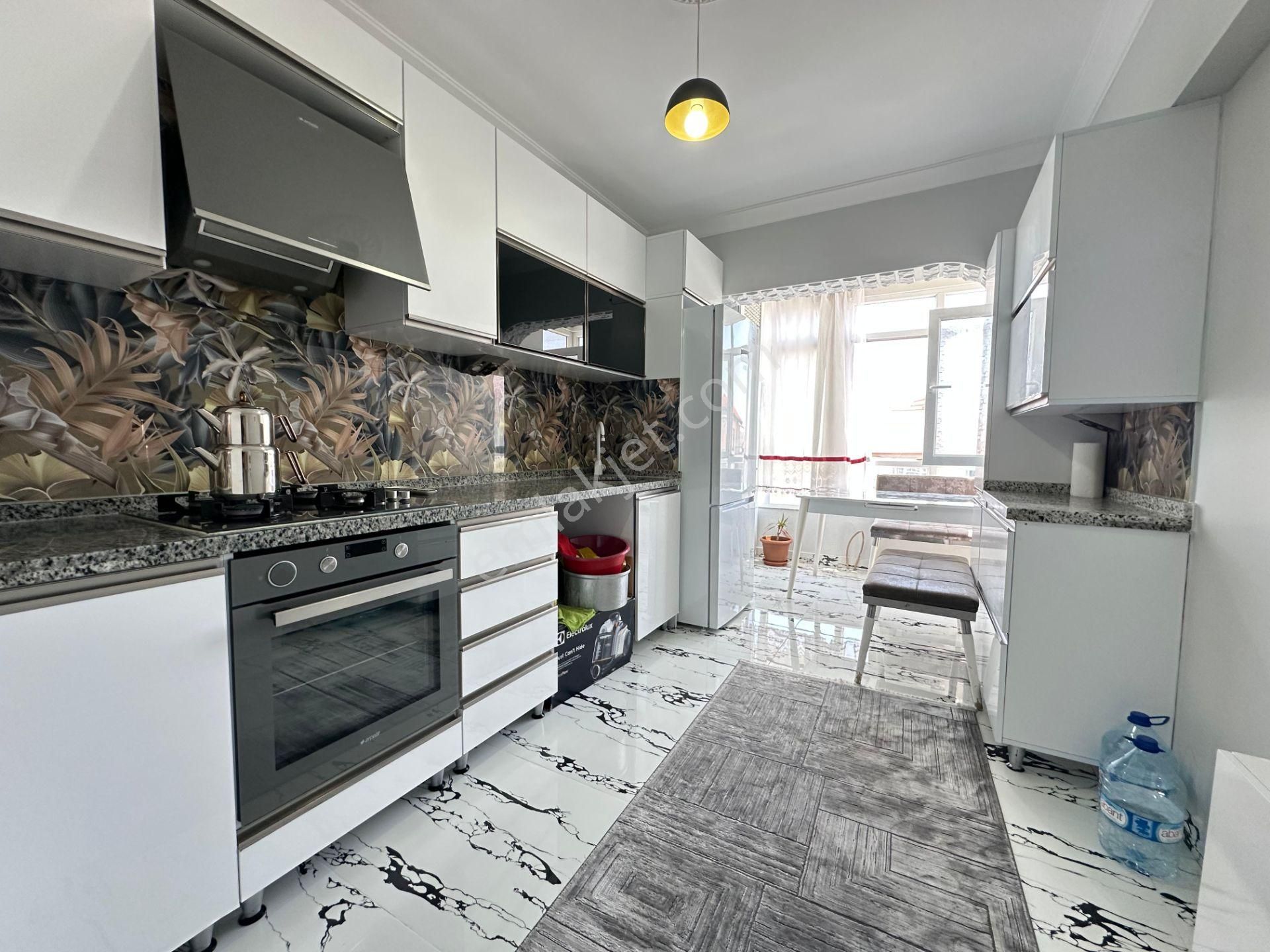 ***cantürk Emlak'tan Full Yapılı 130m2 3+1 Daire***