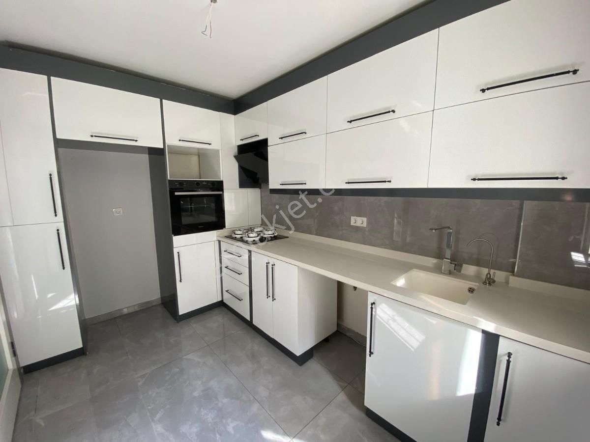Sincan Osmanlı Mh 3+1 Ara Katta Bağımsız Full+full Yapılı Daire